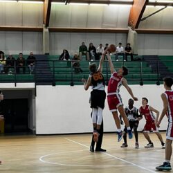 U17 BLU: Il branco doma la tigre! Basketown-Tigers 52-44